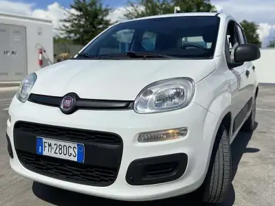 Usata Fiat Panda Lounge 69 CV (50 kW) 2018 Utilitaria