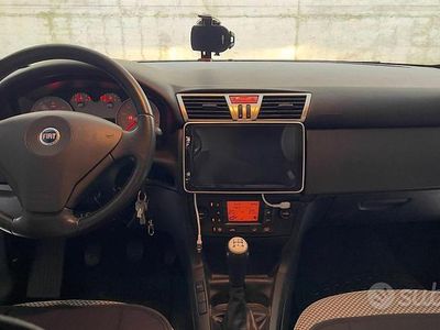 Usata Fiat Stilo Dynamic 120 CV (88 kW) 2006 Grigio Berlina