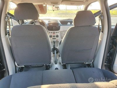 Usata Fiat Punto 2004 Nero Utilitaria