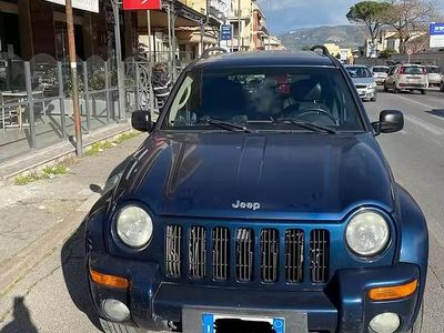 Usata Jeep Cherokee 163 CV (119 kW) 2004 SUV