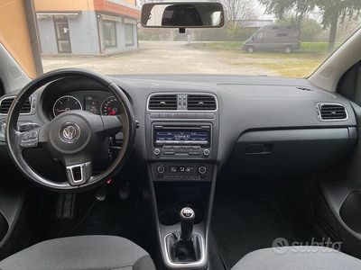 Usata VW Polo 89 CV (65 kW) 2012 Nero Utilitaria