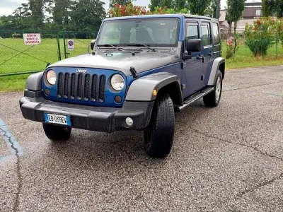 Usata Jeep Wrangler Unlimited Sport 177 CV (130 kW) 2010 SUV