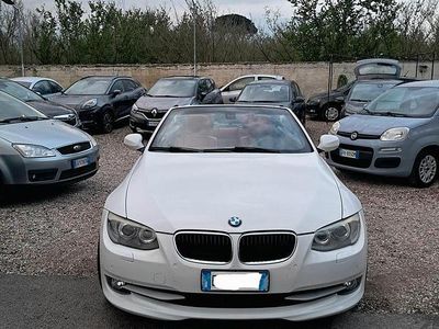 Usata BMW 320 Cabriolet 183 CV (134 kW) 2011 Bianco Cabrio