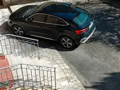 Usata Audi Q3 Sportback S-Line 150 CV (110 kW) 2022 Nero SUV