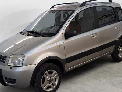 Gebraucht Fiat Panda 4x4 Climbing 60 PS (44 kW) 2006 Silber Kleinwagen