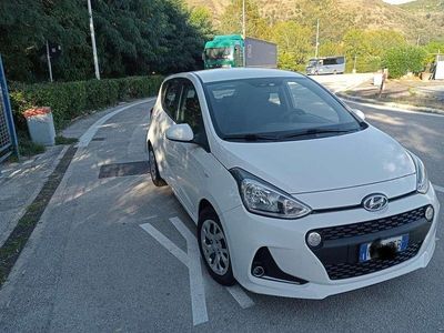 Usata Hyundai i10 Classic 69 CV (50 kW) 2018 Bianco Utilitaria