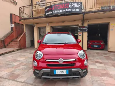 Begagnad Fiat 500X Cross 140 HK (102 kW) 2015 Röd SUV