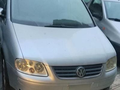 Usata VW Touran 101 CV (74 kW) 2004 Grigio Monovolume