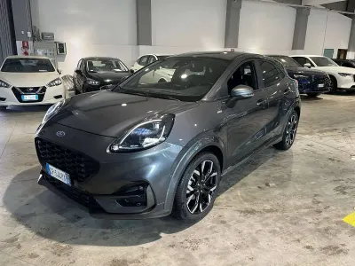 Begagnad Ford Puma ST-Line X 125 HK (91 kW) 2023 Grå SUV