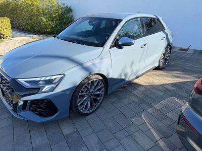 Usata Audi RS3 400 CV (294 kW) 2023 Blu/azzurro Berlina