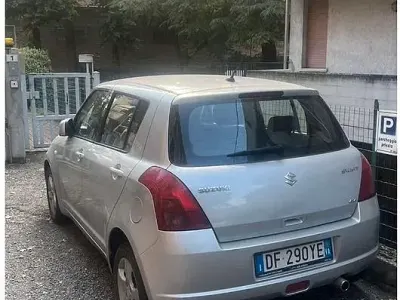 Usata Suzuki Swift GL 92 CV (67 kW) 2007 Grigio Utilitaria