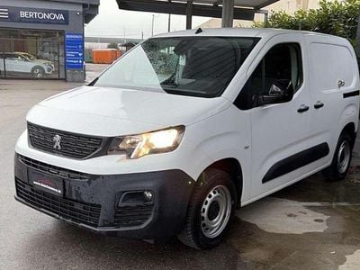 Usata Citroën Berlingo 102 CV (75 kW) 2022 Bianco Monovolume