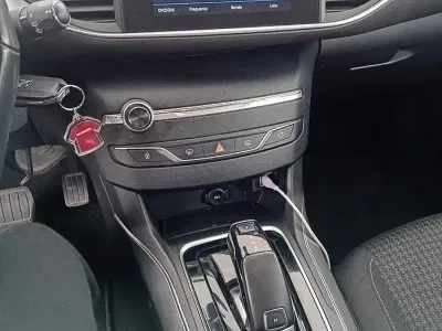 Usata Peugeot 308 131 CV (96 kW) 2021 Grigio Station wagon