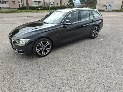 Usata BMW 318 Sport Line 143 CV (105 kW) 2013 Nero Station wagon
