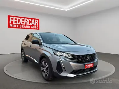Usata Peugeot 3008 Allure 131 CV (96 kW) 2023 Grigio SUV
