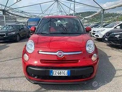 Begagnad Fiat 500 Living 105 HK (77 kW) 2015 Röd Minibuss