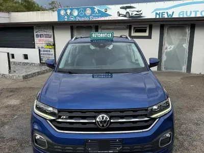 Usata VW T-Cross R-line 110 CV (80 kW) 2021 Blu SUV