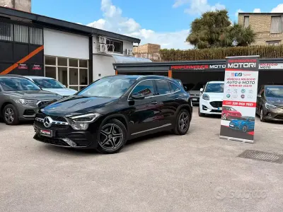 Usata Mercedes GLA200 Premium 150 CV (110 kW) 2020 Nero SUV