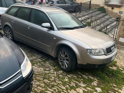 Usata Audi A4 130 CV (95 kW) 2003 Grigio Station wagon