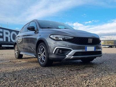 Usata Fiat Tipo Cross 131 CV (96 kW) 2021 Grigio Berlina