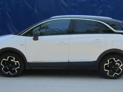 Usata Opel Crossland Ultimate 131 CV (96 kW) 2022 Bianco SUV