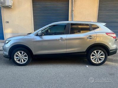 Usata Nissan Qashqai 2015 Grigio SUV