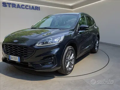 Usata Ford Kuga ST-Line X 225 CV (165 kW) 2023 Nero metallizzato SUV