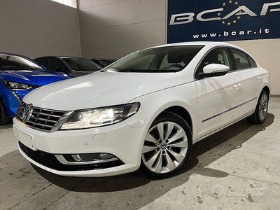 Usata VW Passat 140 CV (102 kW) 2012 Bianco Berlina