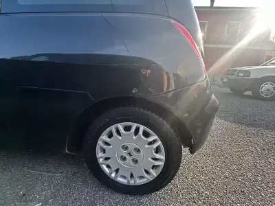 Usata Lancia Ypsilon 60 CV (44 kW) 2006 Nero Utilitaria