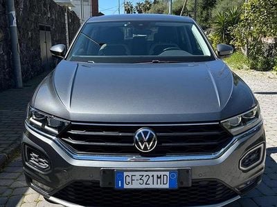 Usata VW T-Roc Advance 115 CV (84 kW) 2021 Grigio SUV