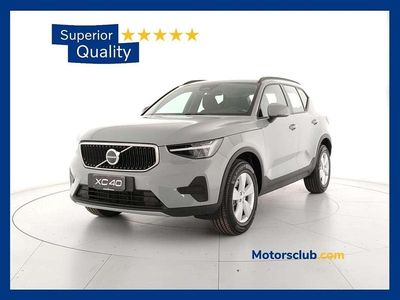 Nuova Volvo XC40 163 CV (119 kW) 2025 Vapour grey SUV