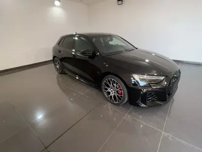 Nuova Audi RS3 Sportback 400 CV (294 kW) 2026 Black mythos Utilitaria