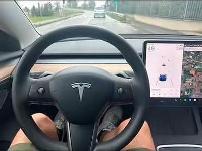 Usata Tesla Model 3 RWD 208 kW (283 CV) 2023 Nero Berlina