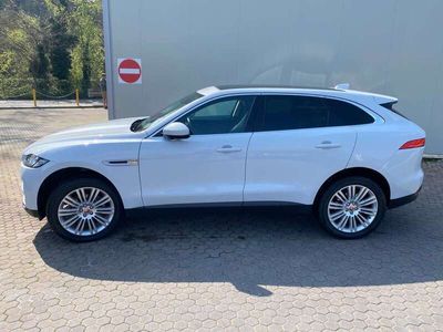 usata Jaguar F-Pace 2.0d Prestige awd 180cv auto