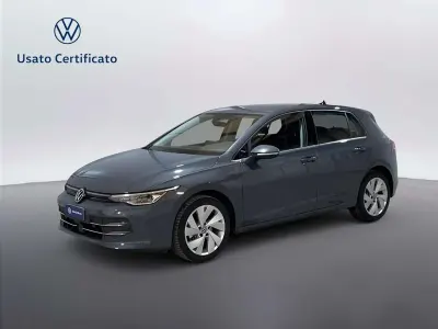 Gebraucht VW Golf VIII Style 150 PS (110 kW) 2025 Grau Limousine