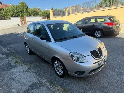 Usata Lancia Ypsilon