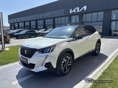 Begagnad Peugeot 2008 GT 131 HK (96 kW) 2023 Vit SUV