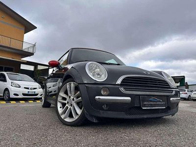 Usata Mini Cooper 88 CV (64 kW) 2006 Nero Utilitaria