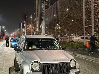 Usata Jeep Cherokee 211 CV (155 kW) 2002 SUV