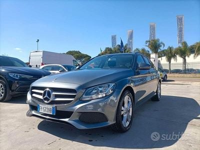 Gebraucht Mercedes C220 Executive 170 PS (125 kW) 2018 Grau Kombi