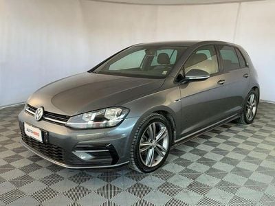 Usata VW Golf VII Sport 115 CV (84 kW) 2019 Grigio