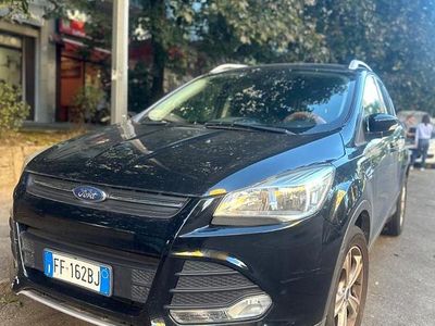 Usata Ford Kuga S 120 CV (88 kW) 2016 Nero SUV