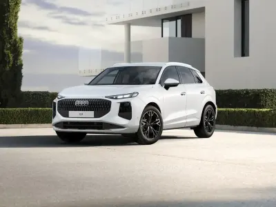 Nuova Audi Q3 Advanced Plus 150 CV (110 kW) 2026 Bianco ghiacciaio metallizzato SUV