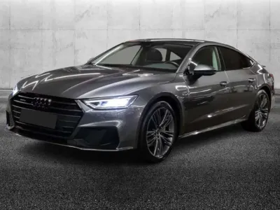 Usata Audi A7 265 CV (194 kW) 2023 Grigio Berlina