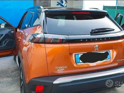 Usata Peugeot 2008 GTi 131 CV (96 kW) 2020 Marrone SUV