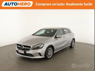 Usata Mercedes A200 Executive 156 CV (114 kW) 2017 Grigio Utilitaria