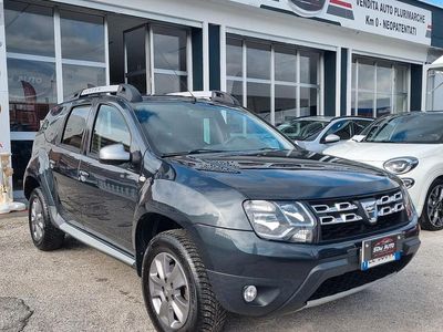 Usata Dacia Duster Prestige 110 CV (80 kW) 2015 Grigio SUV