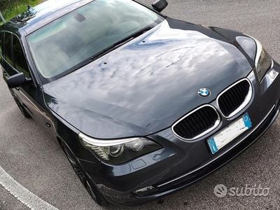 Usata BMW 520 170 CV (125 kW) 2009 Grigio Station wagon