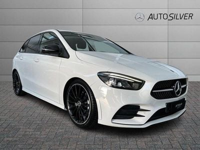 Usata Mercedes B200 Premium 150 CV (110 kW) 2020 Bianco / pastello Monovolume