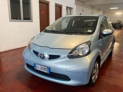 usata Toyota Aygo 1.0 12V BENZ / OK NEOPAT